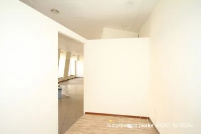 Izīrē tirdzniecības telpas, Brīvības iela 172, Rīga, Labais krasts, Centrs / 600 € 8