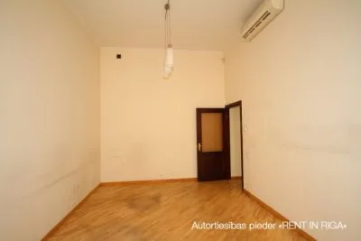 Izīrē biroju, Blaumaņa iela 5a, Rīga, Labais krasts, Centrs / 923 € 11