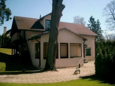 Izīrē māju, Slokas iela 4, Jūrmala, Dubulti / 2 800 € 1