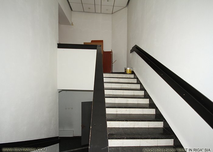 Trijādības iela 4 7
