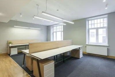 Izīrē biroju, Skolas iela 11, Rīga, Labais krasts, Centrs / 1 600 € 7