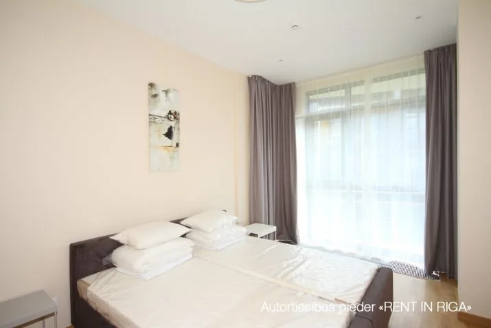 Izīrē dzīvokli, Mežaparka prospekts iela 1, Jūrmala, Dzintari / 2 750 € 13