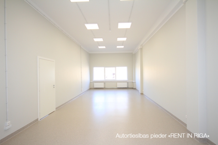 Izīrē biroju, Brīvības gatve iela 403, Rīga, Labais krasts, Jugla / 1 450 € 18