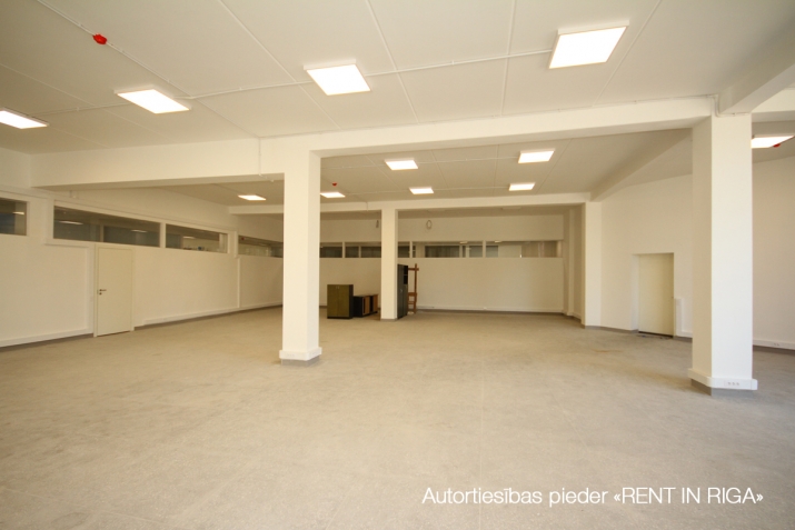 Izīrē biroju, Brīvības gatve iela 403, Rīga, Labais krasts, Jugla / 1 450 € 32