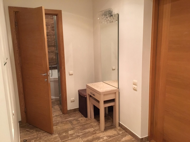 Izīrē dzīvokli, Katrīnas dambis 17, Rīga, Labais krasts, Centrs / 450 € 9