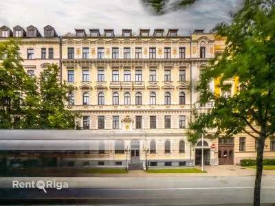 Pārdod dzīvokli, Raiņa bulvāris iela 3, Rīga, Centrs / 290000 € 1