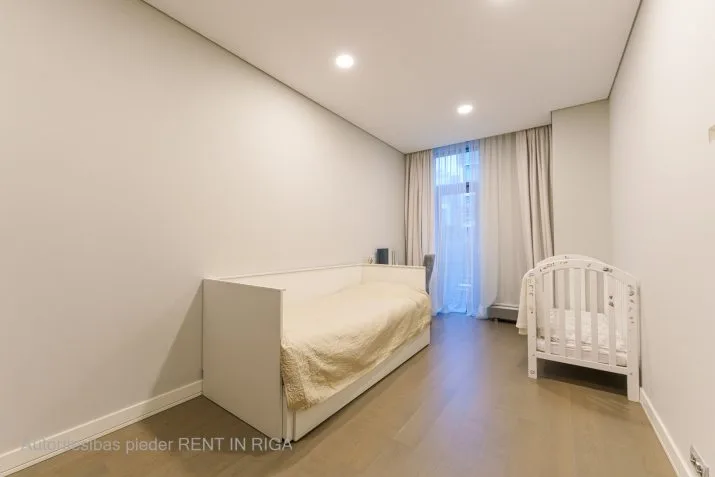 Apartment For Rent, Ceriņu street 18, Jūrmala, Dubulti / 1 200 € 10