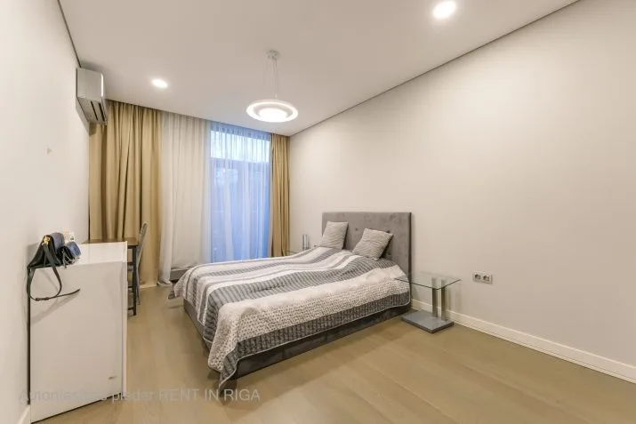 Apartment For Rent, Ceriņu street 18, Jūrmala, Dubulti / 1 200 € 12