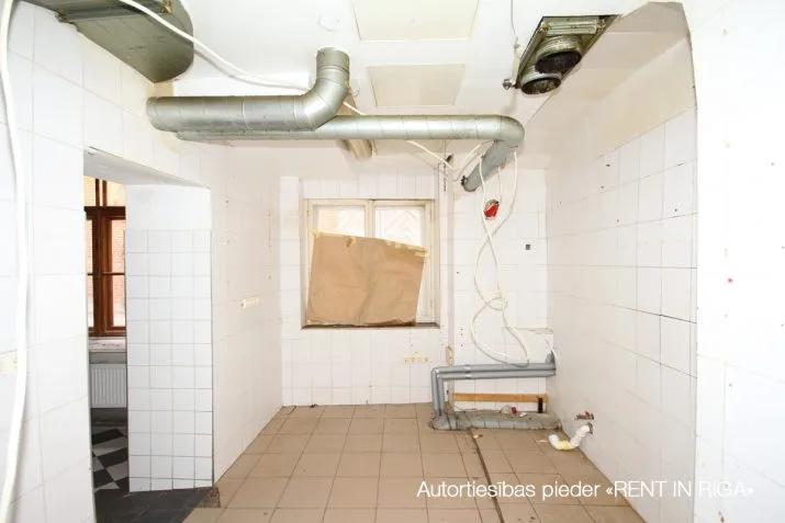 commercial premises For Rent, Pils laukums street 4, Rīga, Labais krasts, Vecrīga / 926 € 10