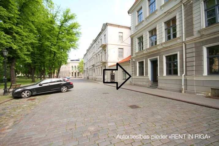commercial premises For Rent, Pils laukums street 4, Rīga, Labais krasts, Vecrīga / 926 € 17