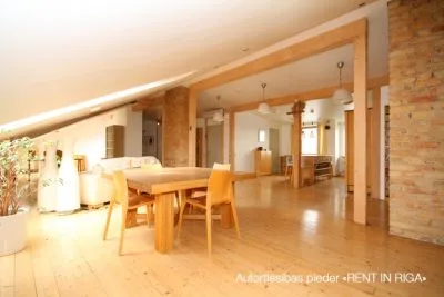 Izīrē dzīvokli, Ģertrūdes iela 19/21, Rīga, Labais krasts, Centrs / 690 € 1