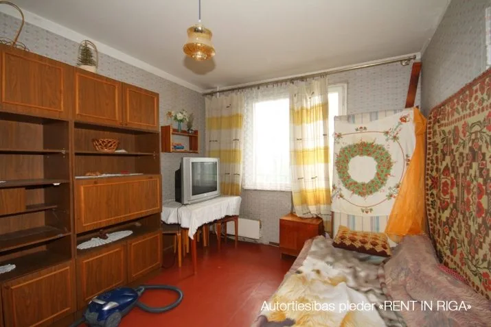 Eizenšteina iela 69 2