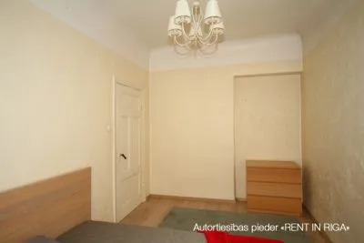 Izīrē dzīvokli, Stabu iela 46/48, Rīga, Labais krasts, Centrs / 450 € 10