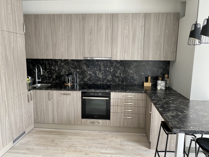 Izīrē dzīvokli, Valdemāra iela 41, Rīga, Labais krasts, Centrs / 1 000 € 8