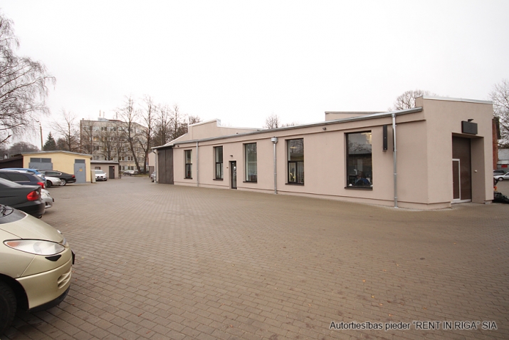 Ventspils iela 48 1
