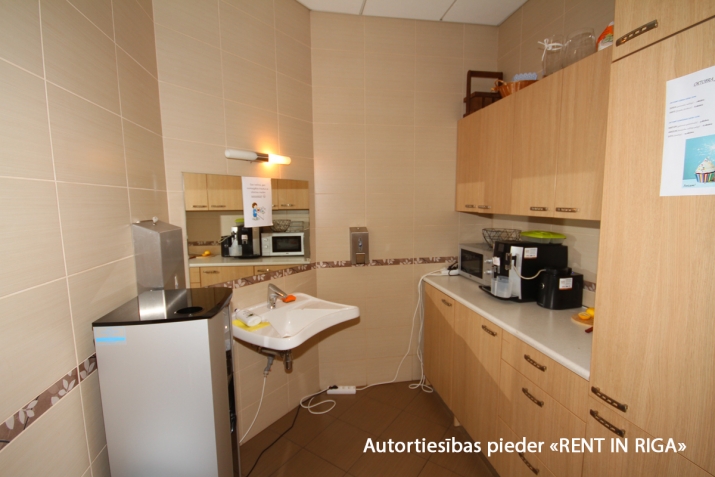 Аренда офиса, Muitas улица 1, Rīga, Labais krasts, Centrs / 7 848 € 11