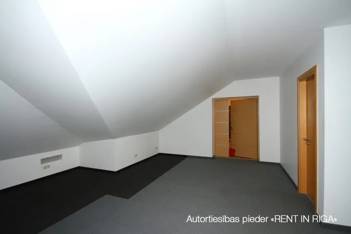 Muitas iela 1 4