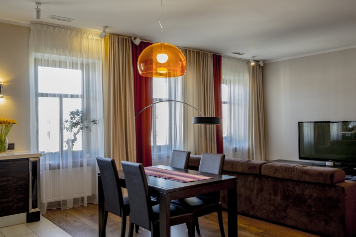 Pārdod dzīvokli, Krišjāņa Barona iela 10, Rīga, Labais krasts, Centrs / 210 000 € 3