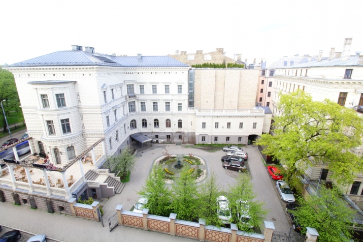 Pārdod dzīvokli, Krišjāņa Barona iela 10, Rīga, Labais krasts, Centrs / 210 000 € 16