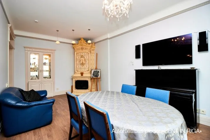 Pārdod dzīvokli, Blaumaņa iela 16, Rīga, Labais krasts, Centrs / 450 000 € 9