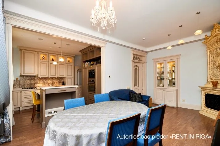 Pārdod dzīvokli, Blaumaņa iela 16, Rīga, Labais krasts, Centrs / 450 000 € 10