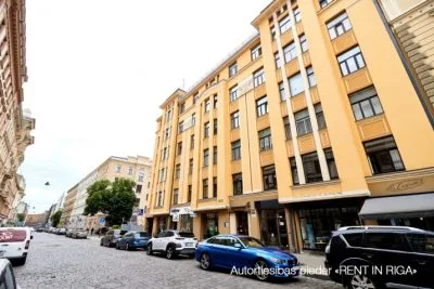 Pārdod dzīvokli, Blaumaņa iela 16, Rīga, Labais krasts, Centrs / 450 000 € 27