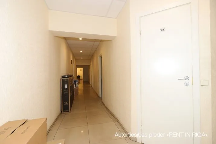 Продажа офиса, Tadaiķu улица 4, Rīga, Kreisais krasts, Torņkalns / 645 000 € 15