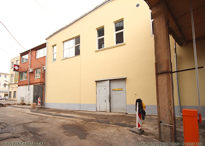 Barona iela 130 18