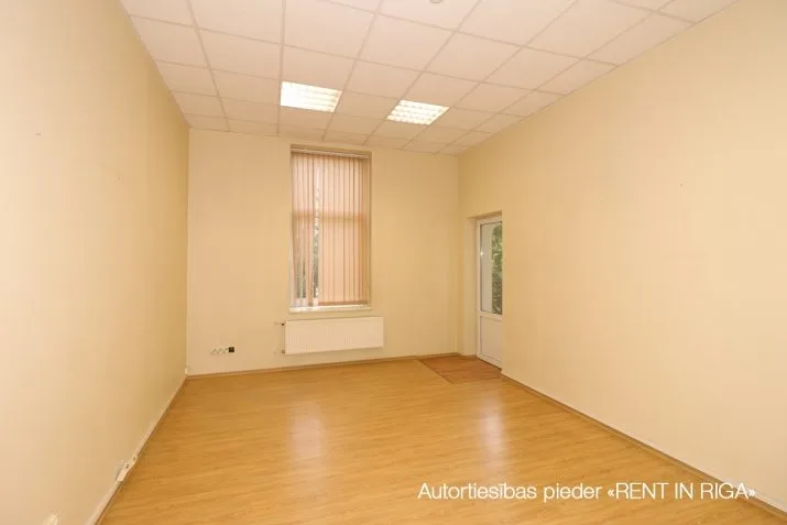 Izīrē biroju, Merķeļa iela 21, Rīga, Labais krasts, Centrs / 206 € 8