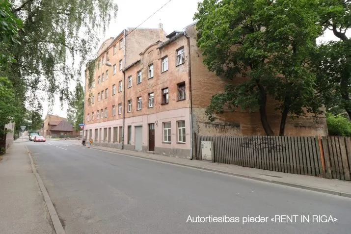 Daugavpils iela 10/12 4