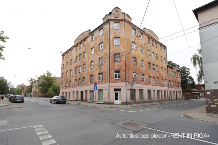 Daugavpils iela 10/12 3
