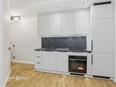 Izīrē dzīvokli, Lastādijas iela 48a, Rīga, Centrs / 560 € 3