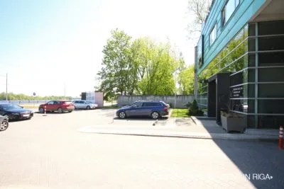 Izīrē tirdzniecības telpas, Mūkusalas iela 42, Rīga, Kreisais krasts, Pārdaugava (tuvā) / 3 043 € 14