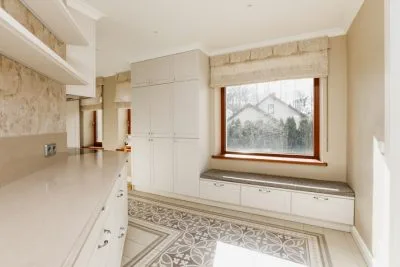 Pārdod māju, Tālivalža iela 1, Valmiera / 370 000 € 5