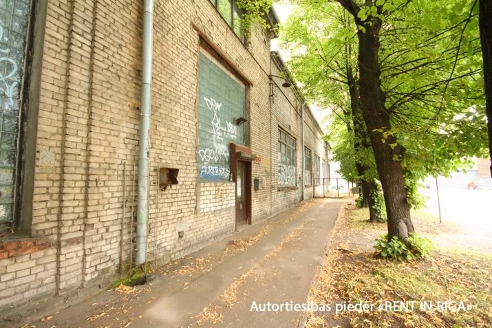 commercial premises For Rent, Bērzaunes street 13a, Rīga, Labais krasts, Centrs / 9 000 € 5