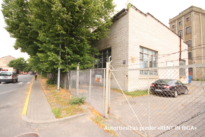 Аренда коммерческой недвижимости, Bērzaunes улица 13a, Rīga, Labais krasts, Centrs / 9 000 € 8