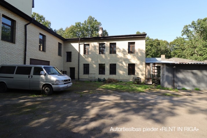 Silmaču iela 3 5