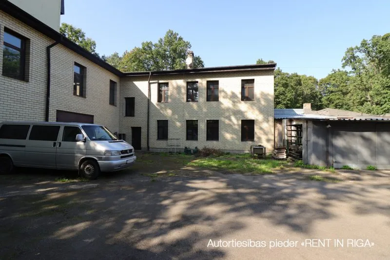 Silmaču iela 3 5