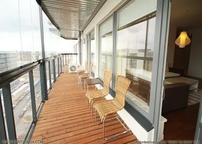 Pārdod dzīvokli, Jāņa Daliņa iela 8, Rīga, Labais krasts, Centrs / 225 000 € 6
