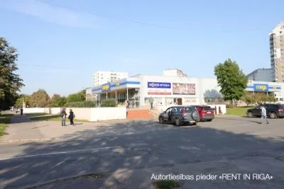 Izīrē tirdzniecības telpas, Saharova iela 2e, Rīga, Labais krasts, Pļavnieki / 1 139 € 2