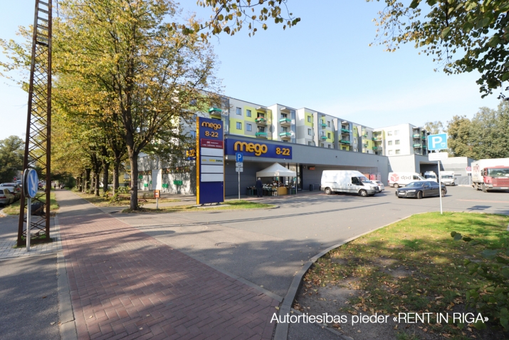 Izīrē tirdzniecības telpas, Biķernieku iela 16a, Rīga, Labais krasts, Teika / 698 € 2