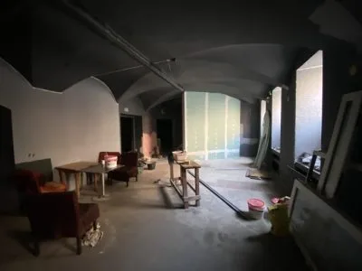 Izīrē tirdzniecības telpas, Merķeļa iela 8, Rīga, Labais krasts, Centrs / 2 500 € 2