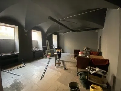 Izīrē tirdzniecības telpas, Merķeļa iela 8, Rīga, Labais krasts, Centrs / 2 500 € 3