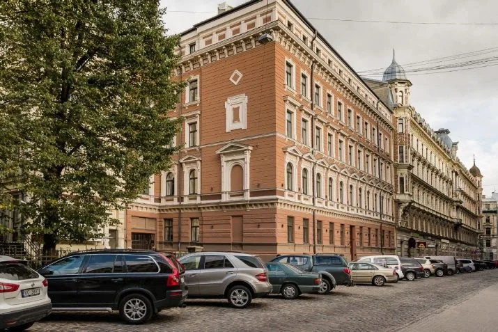 Kalniņa iela 6 2