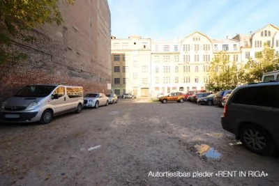 Продажа многоквартирного дома, Puškina улица 4, Rīga, Labais krasts, Centrs / 900 000 € 2