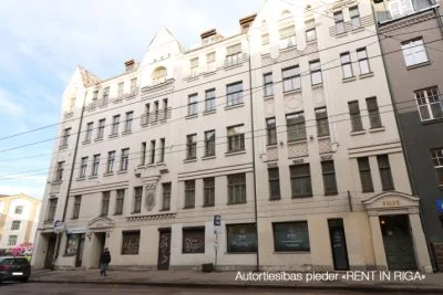 Izīrē dzīvokli, Ernesta Birznieka Upīša iela 27, Rīga, Labais krasts, Centrs / 350 € 8