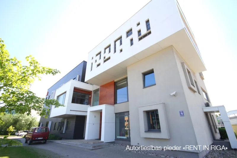 Čiekurkalna 2. līnija 75 1