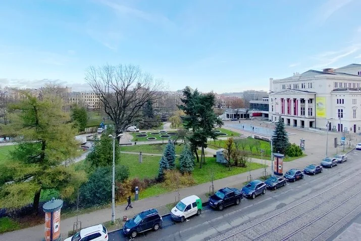 Aspāzijas bulvāris 20 5