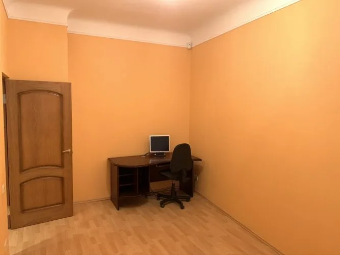 Pārdod biroju, Stabu iela 41, Rīga, Labais krasts, Centrs / 215 000 € 22