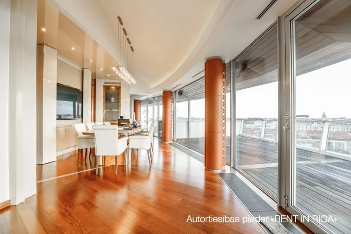 Pārdod dzīvokli, Republikas laukums iela 3, Rīga, Labais krasts, Centrs / 1 700 000 € 7